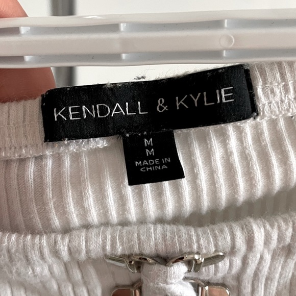 KENDALL& KYLIE FASHION CROP TOP - Picture 3 of 4